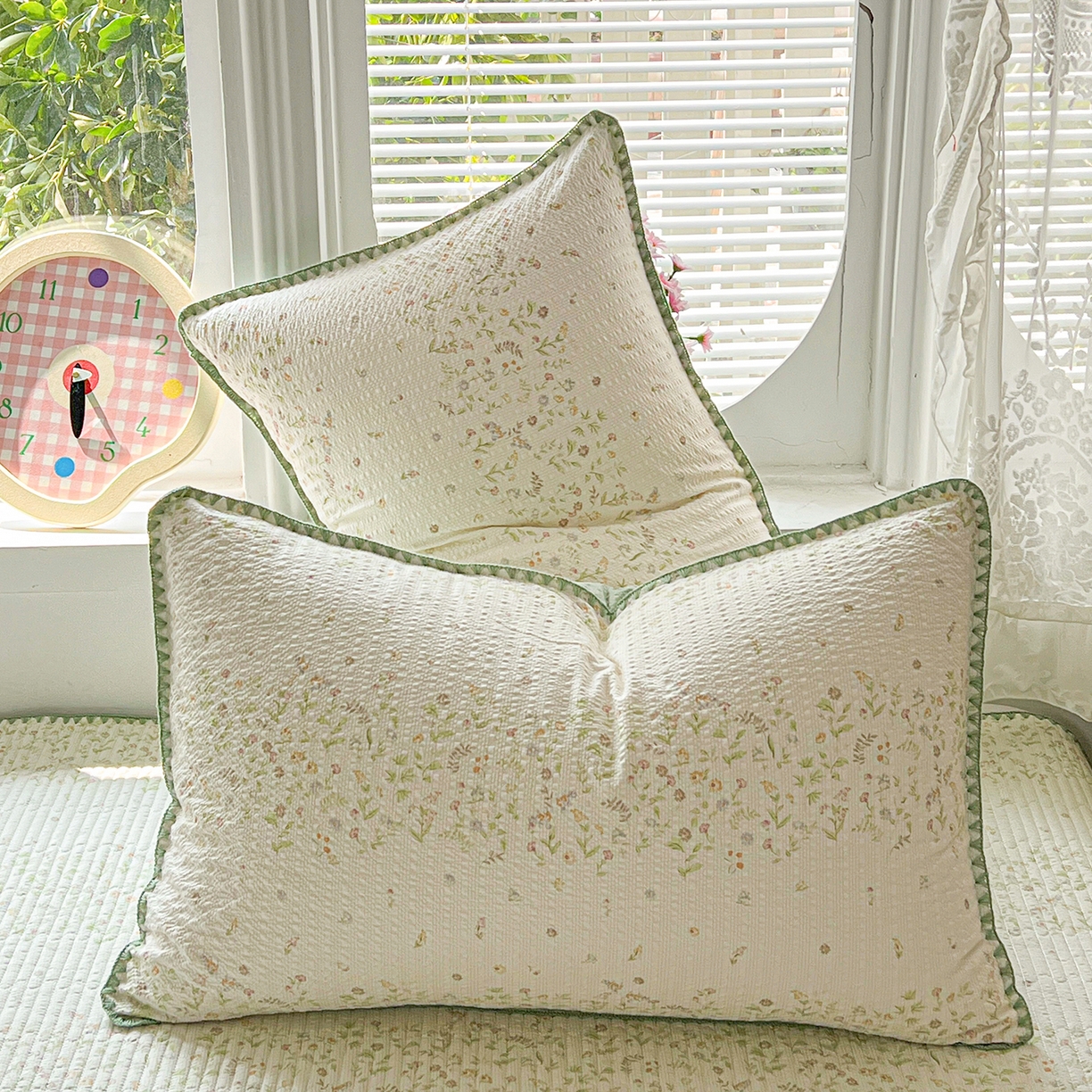 91家纺网 家纺一手货源 找家纺 恒尚居 2026新款A类贝壳绣泡芙纱床盖四套件泡芙棉双层纱床垫床褥 绿叶紫花