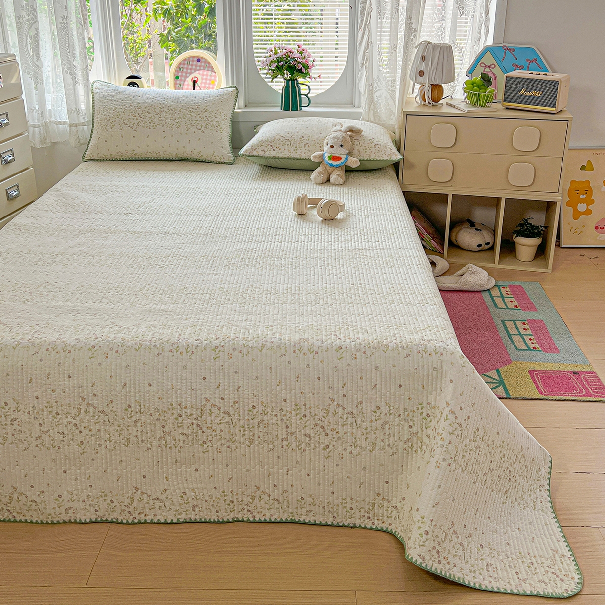 91家纺网 家纺一手货源 找家纺 恒尚居 2026新款A类贝壳绣泡芙纱床盖四套件泡芙棉双层纱床垫床褥 绿叶紫花