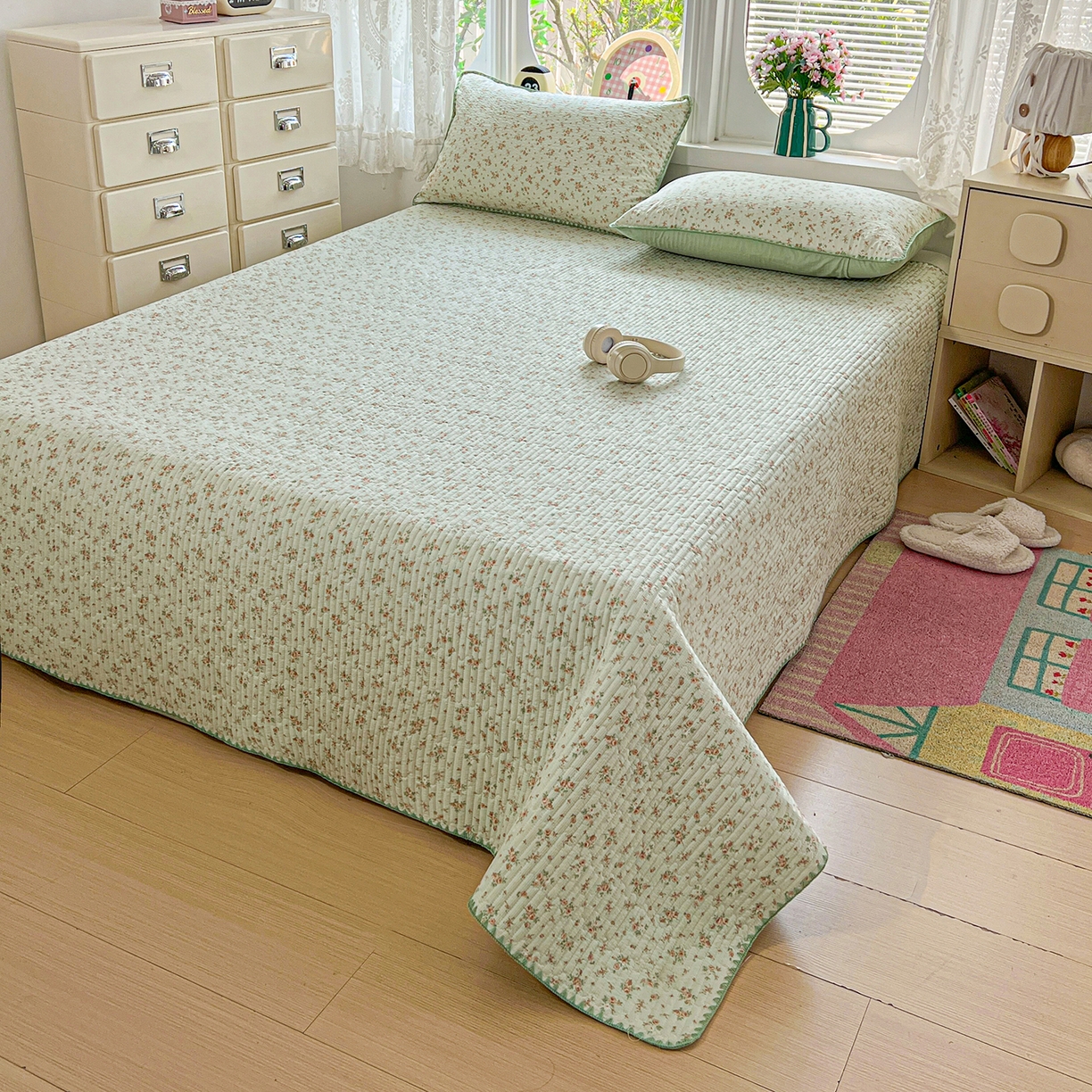 91家纺网 家纺一手货源 找家纺 恒尚居 2026新款A类贝壳绣泡芙纱床盖四套件泡芙棉双层纱床垫床褥 绿野日记