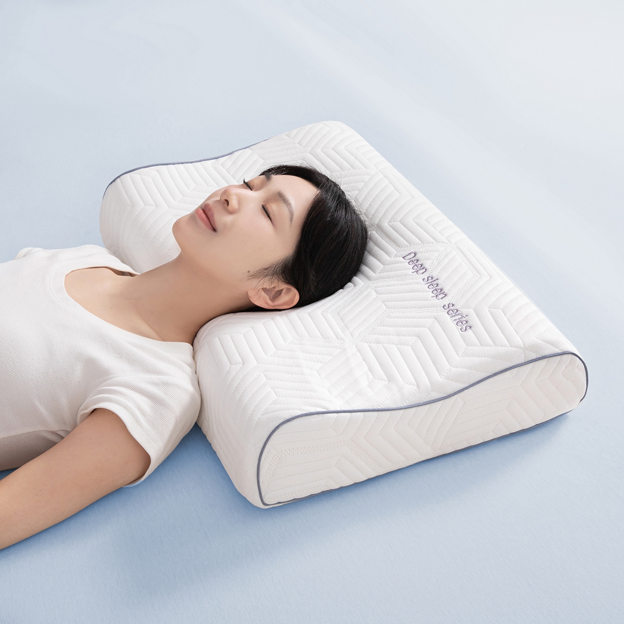 91家纺网 家纺一手货源 找家纺 贵夫人 2026春夏新款刺绣款太空记忆枕 枕头枕芯 刺绣款太空记忆枕-低枕