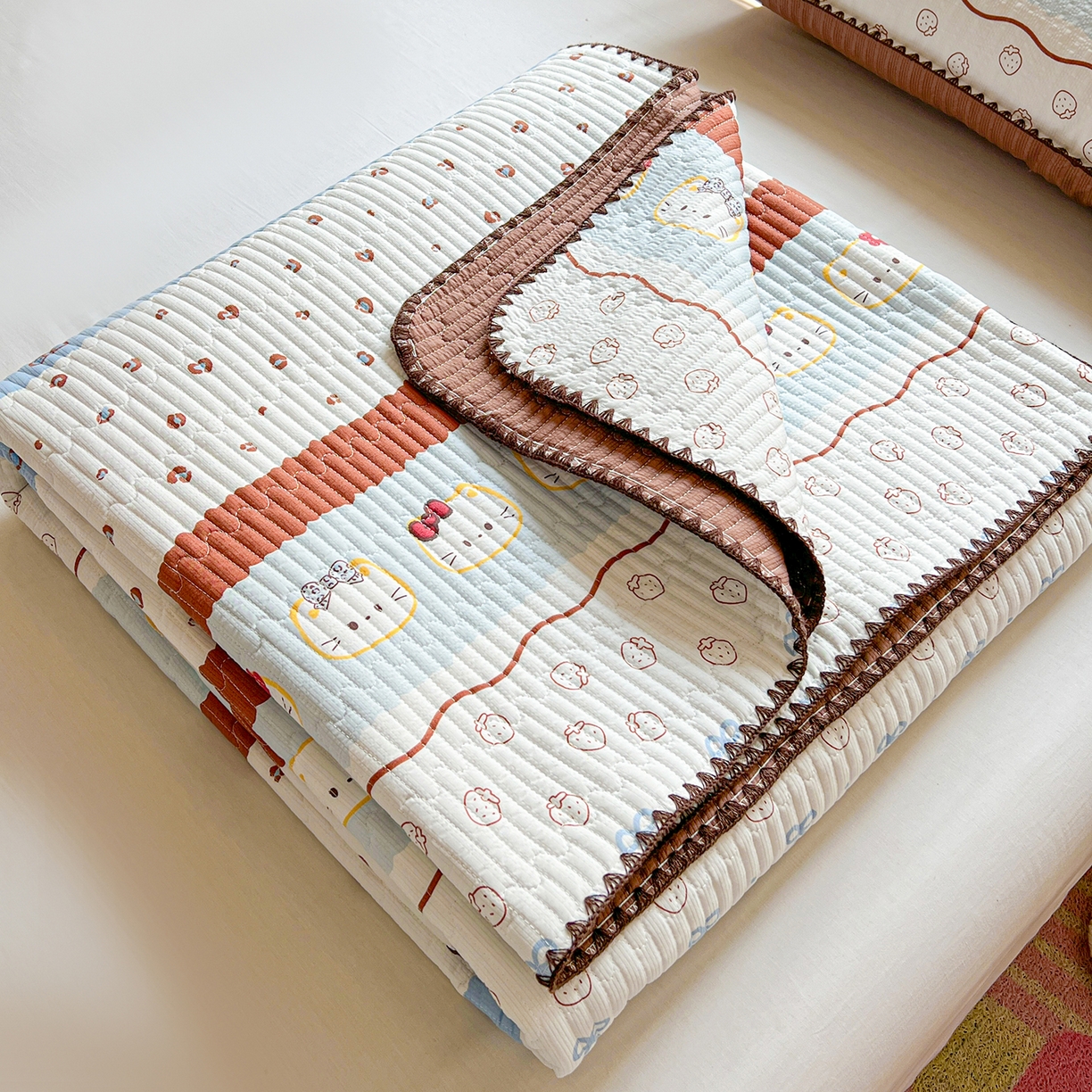 91家纺网 家纺一手货源 找家纺 恒尚居 2026新款A类贝壳绣泡芙纱床盖四套件泡芙棉双层纱床垫床褥 波点奶芙-咖