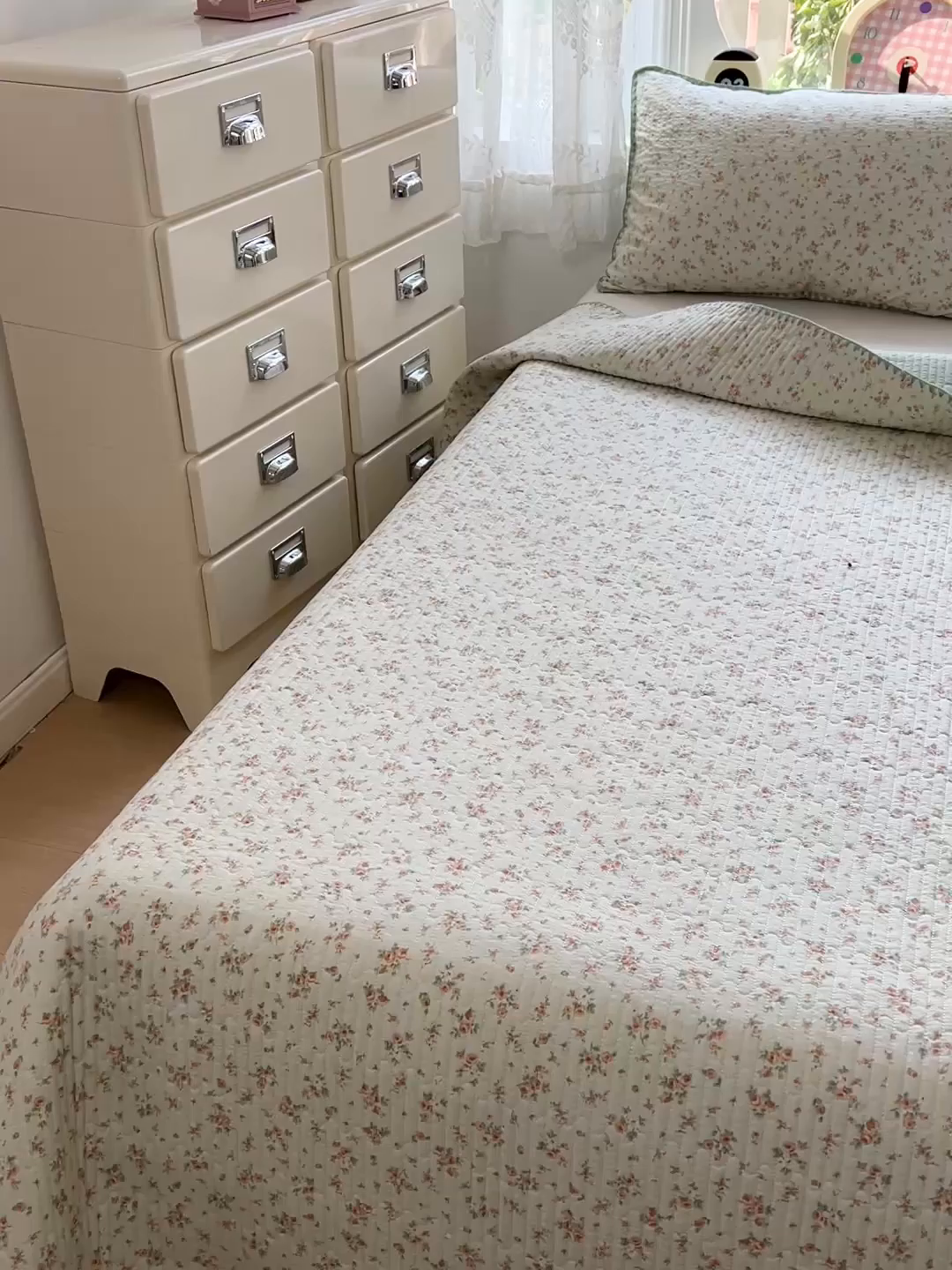 91家纺网 家纺一手货源 找家纺 恒尚居 2026新款A类贝壳绣泡芙纱床盖四套件泡芙棉双层纱床垫床褥 绿野日记