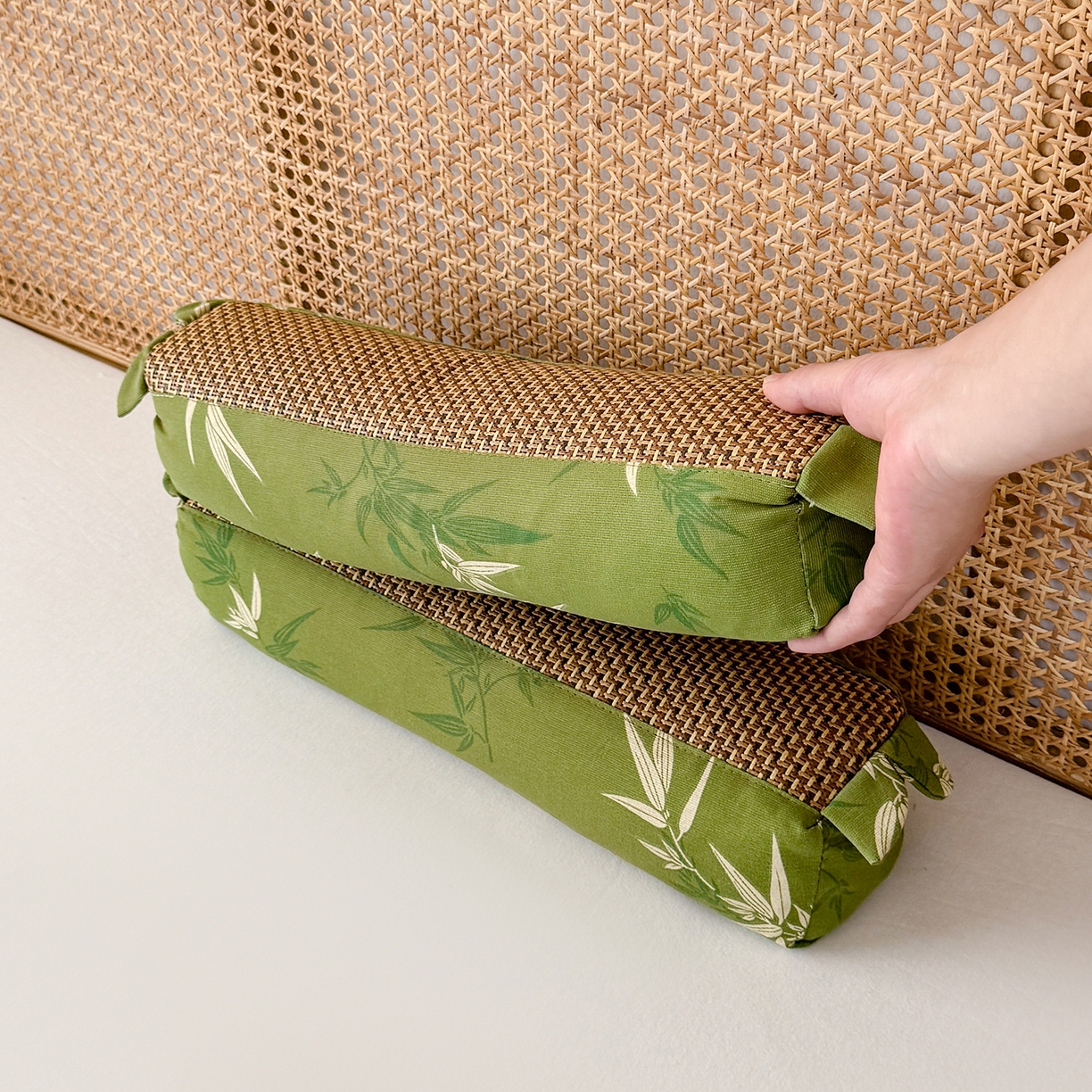 91家纺网 家纺一手货源 找家纺 贵夫人 2026春夏新款艾草竹叶藤席枕 枕头枕芯 绿色-一只装