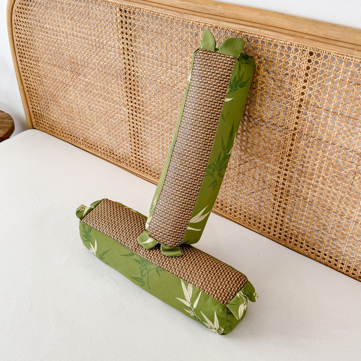 91家纺网 家纺一手货源 找家纺 贵夫人 2026春夏新款艾草竹叶藤席枕 枕头枕芯 绿色-一只装