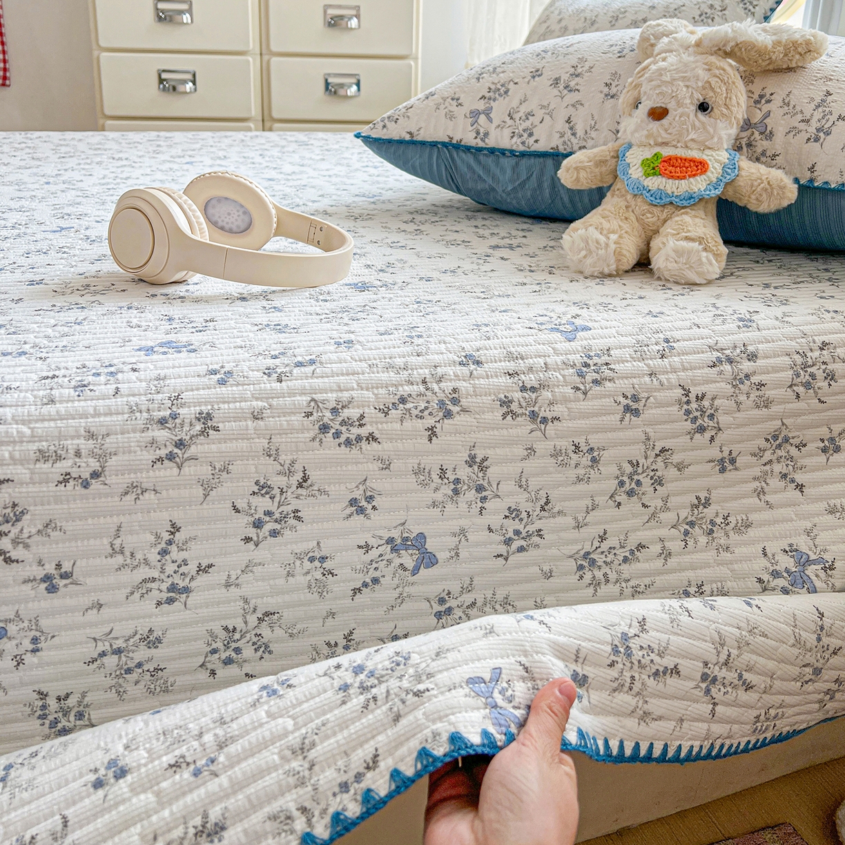 91家纺网 家纺一手货源 找家纺 恒尚居 2026新款A类贝壳绣泡芙纱床盖四套件泡芙棉双层纱床垫床褥 兰蝶小筑