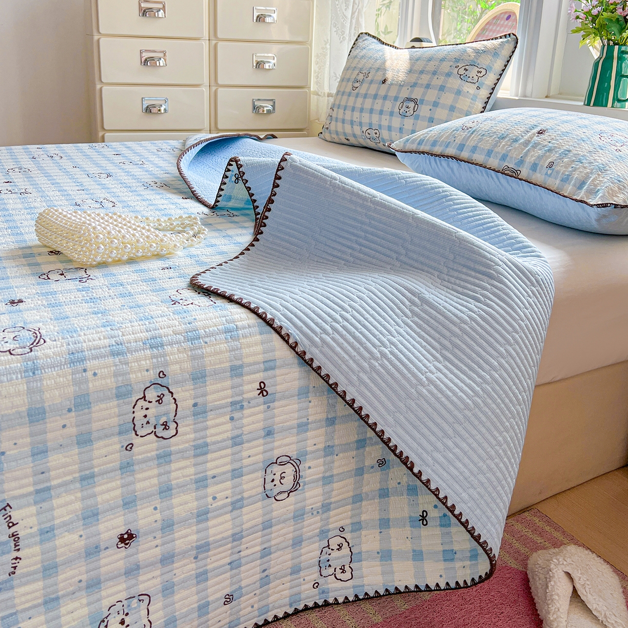 91家纺网 家纺一手货源 找家纺 恒尚居 2026新款A类贝壳绣泡芙纱床盖四套件泡芙棉双层纱床垫床褥 兰格奶狗