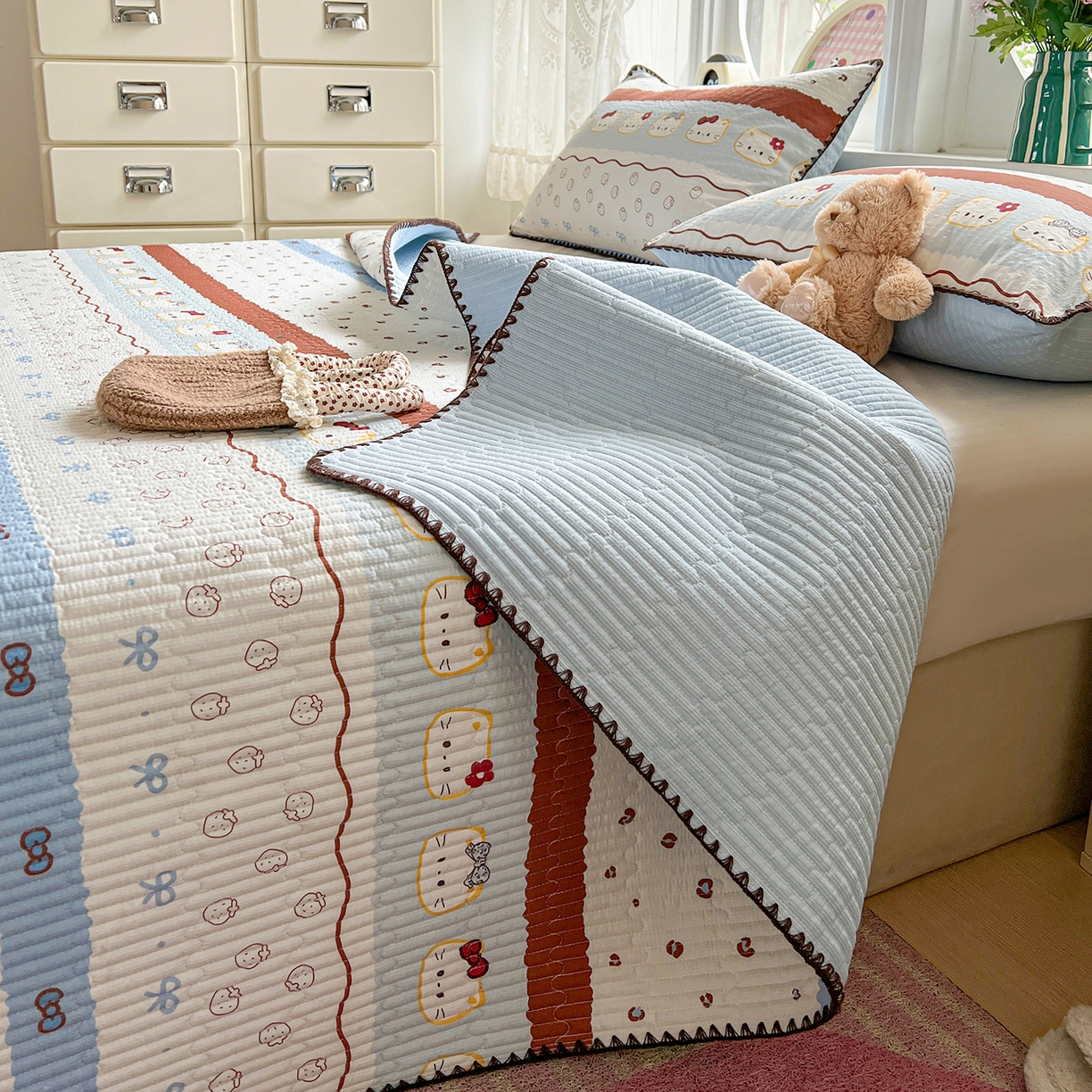 91家纺网 家纺一手货源 找家纺 恒尚居 2026新款A类贝壳绣泡芙纱床盖四套件泡芙棉双层纱床垫床褥 波点奶芙-蓝