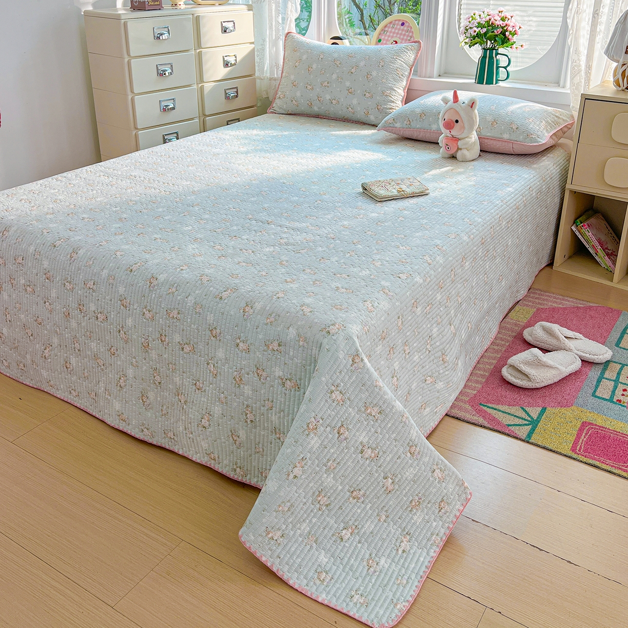 91家纺网 家纺一手货源 找家纺 恒尚居 2026新款A类贝壳绣泡芙纱床盖四套件泡芙棉双层纱床垫床褥 清新粉玫瑰