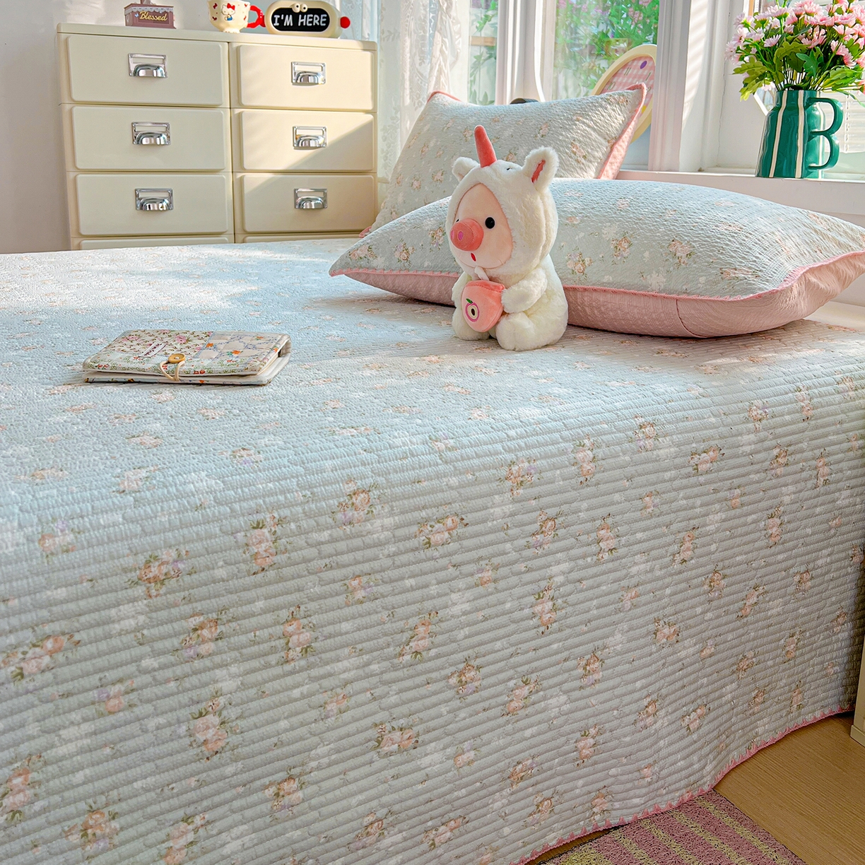 91家纺网 家纺一手货源 找家纺 恒尚居 2026新款A类贝壳绣泡芙纱床盖四套件泡芙棉双层纱床垫床褥 清新粉玫瑰