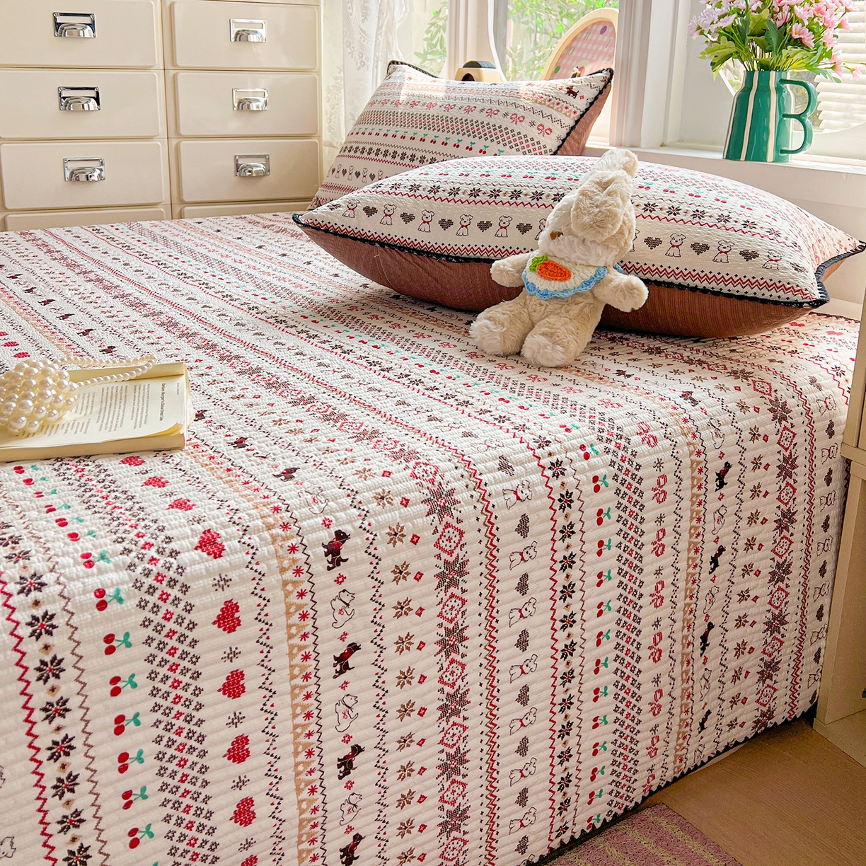 91家纺网 家纺一手货源 找家纺 恒尚居 2026新款A类贝壳绣泡芙纱床盖四套件泡芙棉双层纱床垫床褥 费尔岛小狗