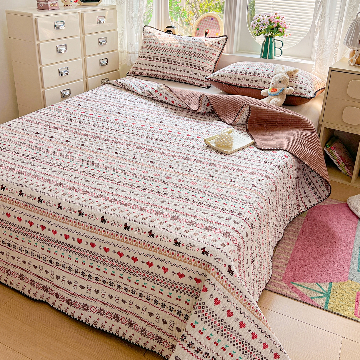 91家纺网 家纺一手货源 找家纺 恒尚居 2026新款A类贝壳绣泡芙纱床盖四套件泡芙棉双层纱床垫床褥 费尔岛小狗