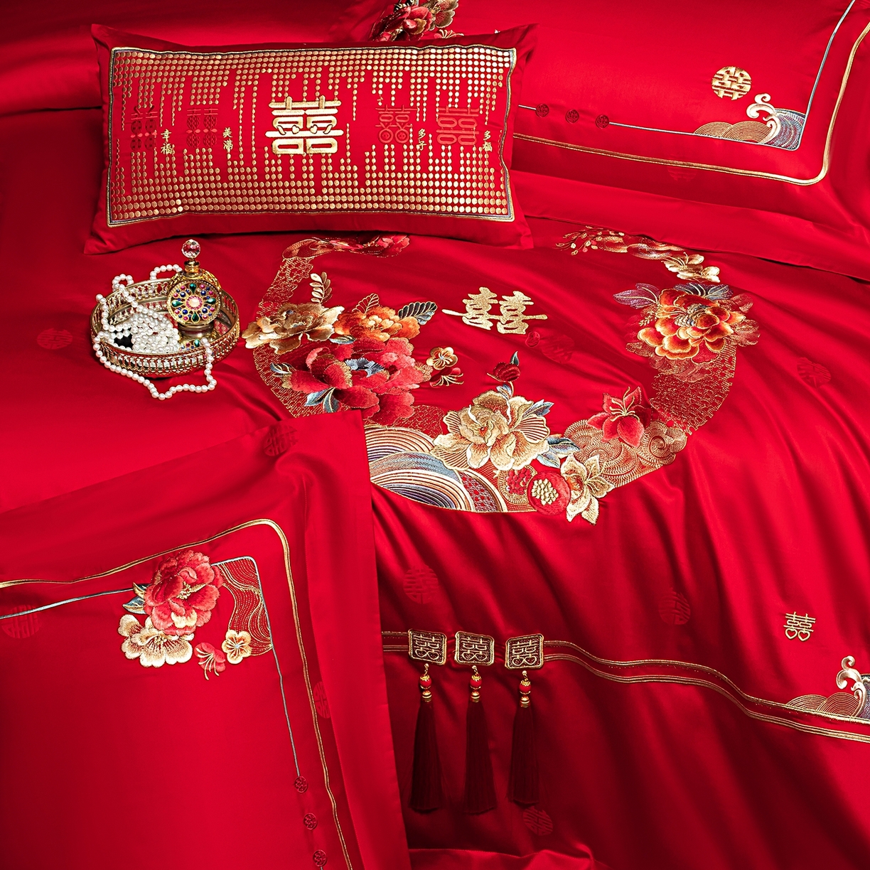 91家纺网 家纺一手货源 找家纺 蒂爵 2026婚庆新疆长绒棉纯棉原版大绣花婚庆四件套多件套340系列 盛世红妆