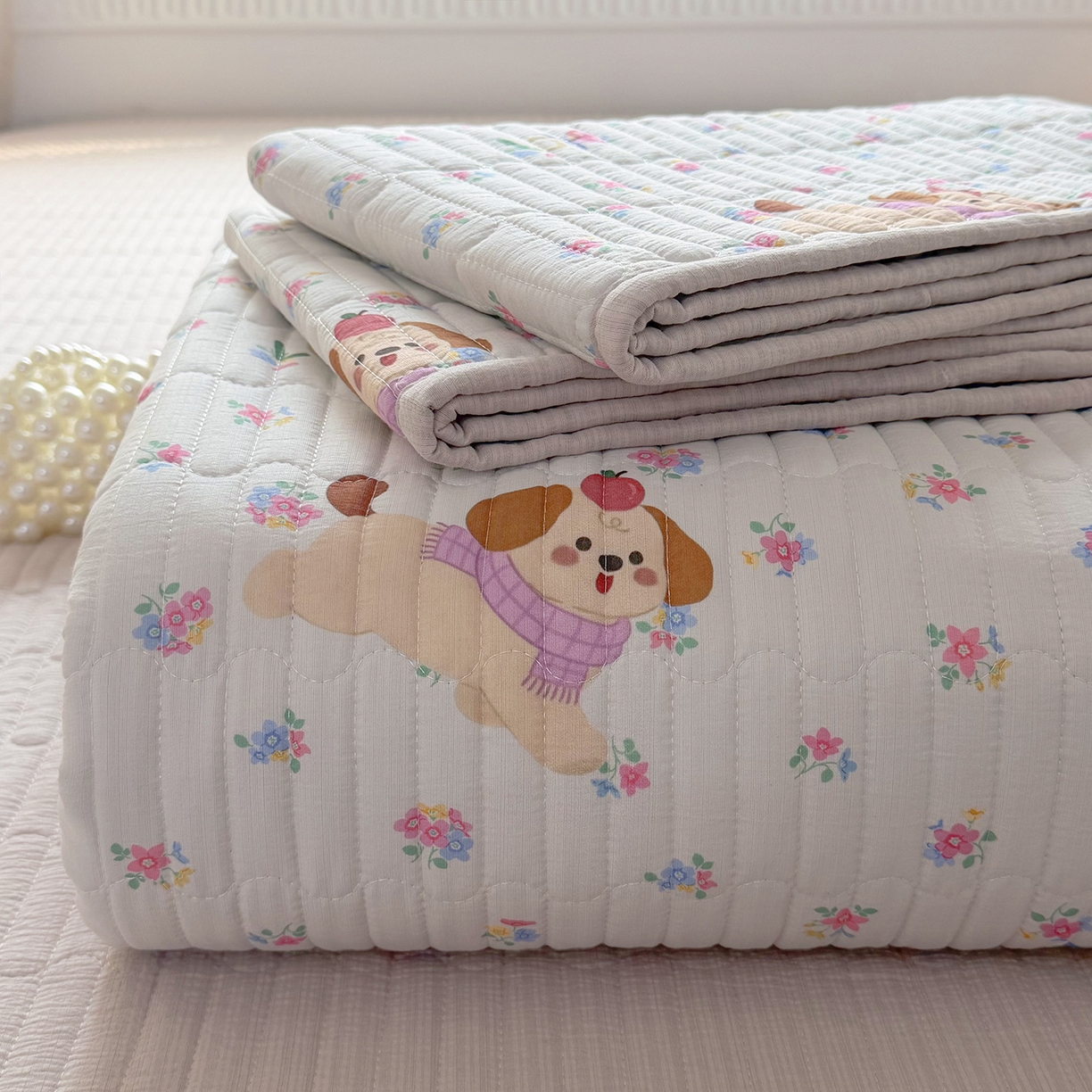 91家纺网 家纺一手货源 找家纺 悠米悠家 2026春夏新款木棉双层纱单床盖 床盖单件 花漾萌宠