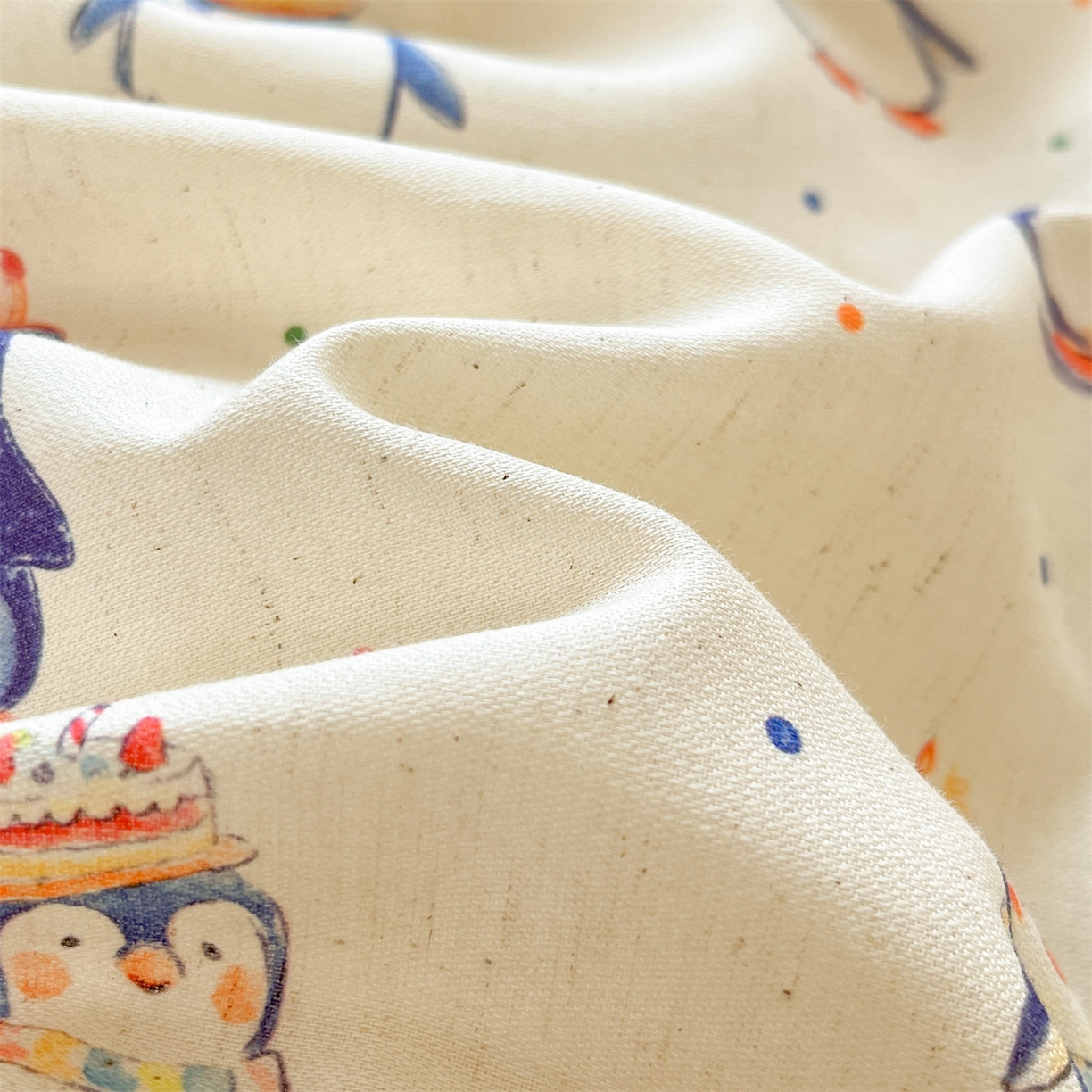 91家纺网 家纺一手货源 找家纺 名兮家居 2026新款A类全棉棉麻四件套 企鹅派对