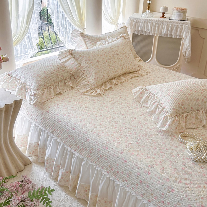 91家纺网 家纺一手货源 找家纺 瑞宝 2026新款全棉法式田园风玻璃纱床盖三件套 花境