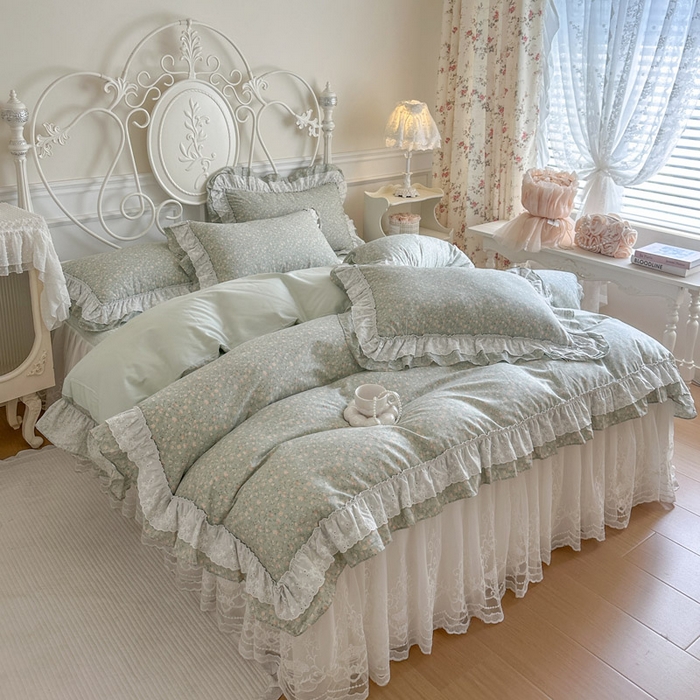 91家纺网 家纺一手货源 找家纺 瑞宝 2026新款全棉碎花AB夹棉床裙四件套系列 豆蔻