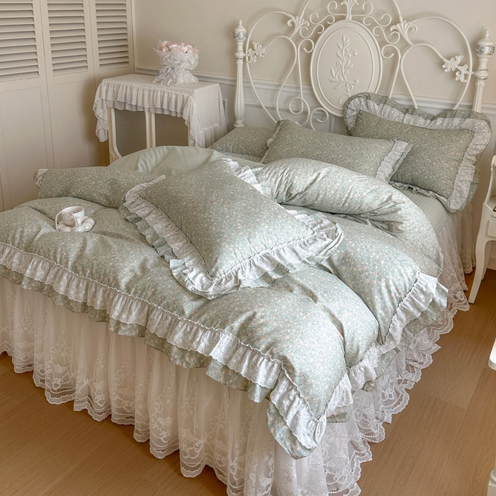 91家纺网 家纺一手货源 找家纺 瑞宝 2026新款全棉碎花AB夹棉床裙四件套系列 豆蔻