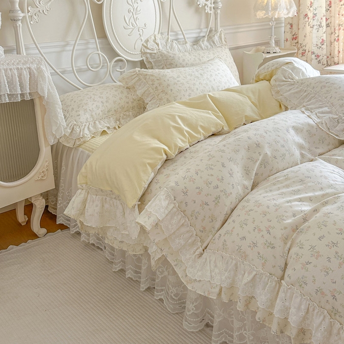 91家纺网 家纺一手货源 找家纺 瑞宝 2026新款全棉碎花AB夹棉床裙四件套系列 午后阳光