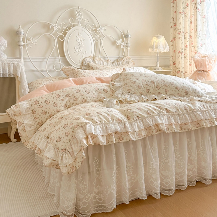 91家纺网 家纺一手货源 找家纺 瑞宝 2026新款全棉碎花AB夹棉床裙四件套系列 罗拉小姐