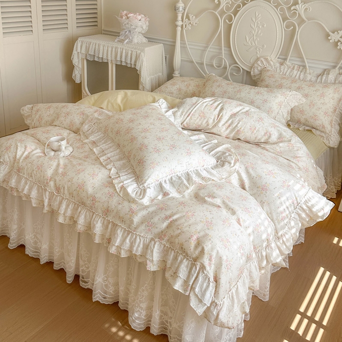 91家纺网 家纺一手货源 找家纺 瑞宝 2026新款全棉碎花AB夹棉床裙四件套系列 婉柠