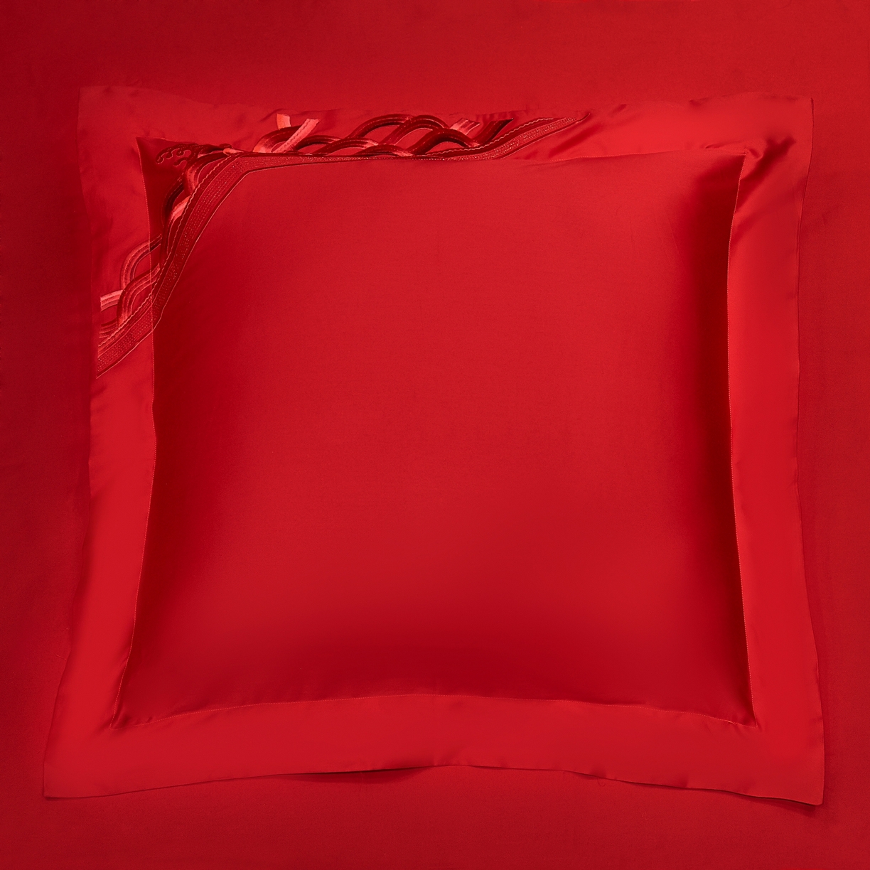 91家纺网 家纺一手货源 找家纺 蒂爵 2026婚庆新疆长绒棉纯棉原版大绣花婚庆四件套多件套340系列 龙凤王朝红