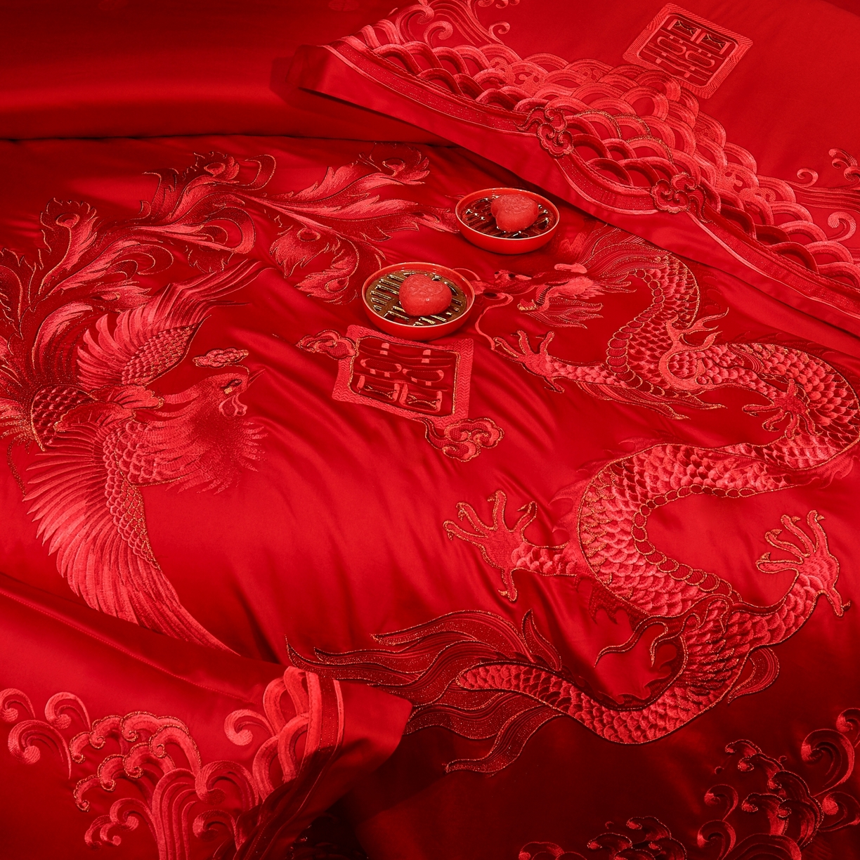 91家纺网 家纺一手货源 找家纺 蒂爵 2026婚庆新疆长绒棉纯棉原版大绣花婚庆四件套多件套340系列 龙凤王朝红