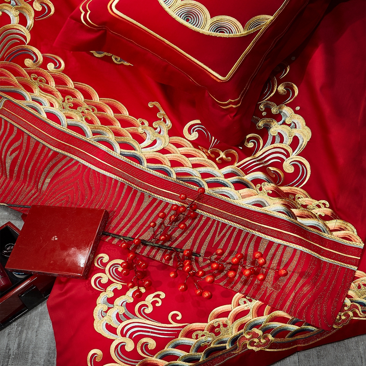 91家纺网 家纺一手货源 找家纺 蒂爵 2026婚庆新疆长绒棉纯棉原版大绣花婚庆四件套多件套340系列 龙凤王朝金