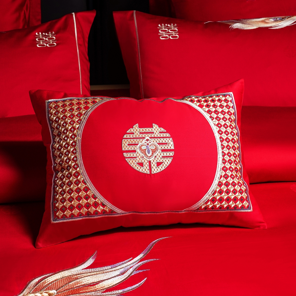 91家纺网 家纺一手货源 找家纺 蒂爵 2026婚庆新疆长绒棉纯棉原版大绣花婚庆四件套多件套340系列 龙翔凤舞