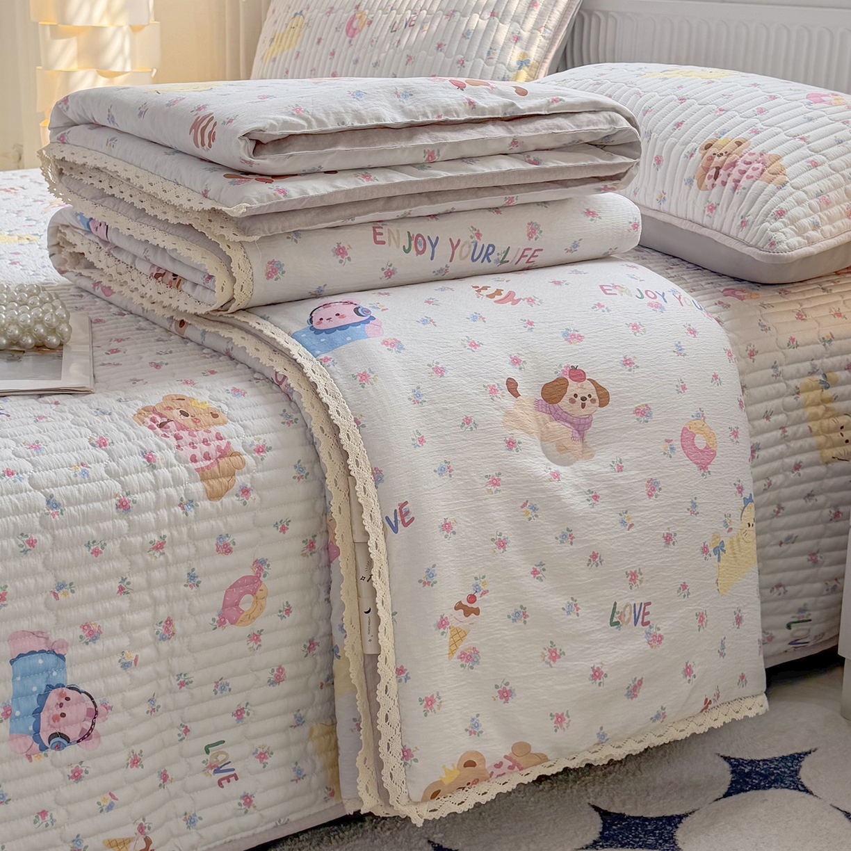 91家纺网 家纺一手货源 找家纺 悠米悠家 2026春夏新款木棉双层纱单夏被夏凉被空调被 花漾萌宠