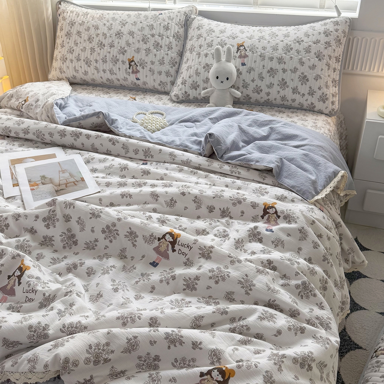 91家纺网 家纺一手货源 找家纺 悠米悠家 2026春夏新款木棉双层纱单夏被夏凉被空调被 晨间花园