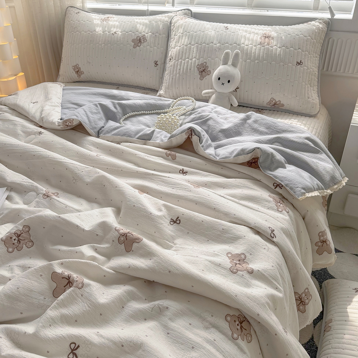 91家纺网 家纺一手货源 找家纺 悠米悠家 2026春夏新款木棉双层纱单夏被夏凉被空调被 可可萌熊