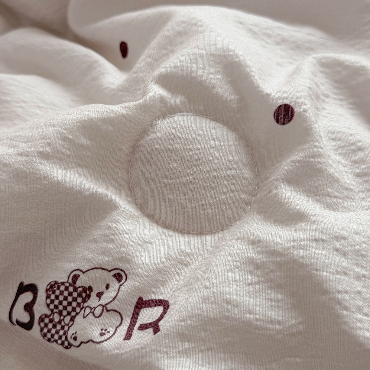 91家纺网 家纺一手货源 找家纺 悠米悠家 2026春夏新款木棉双层纱单夏被夏凉被空调被 奶咖小熊