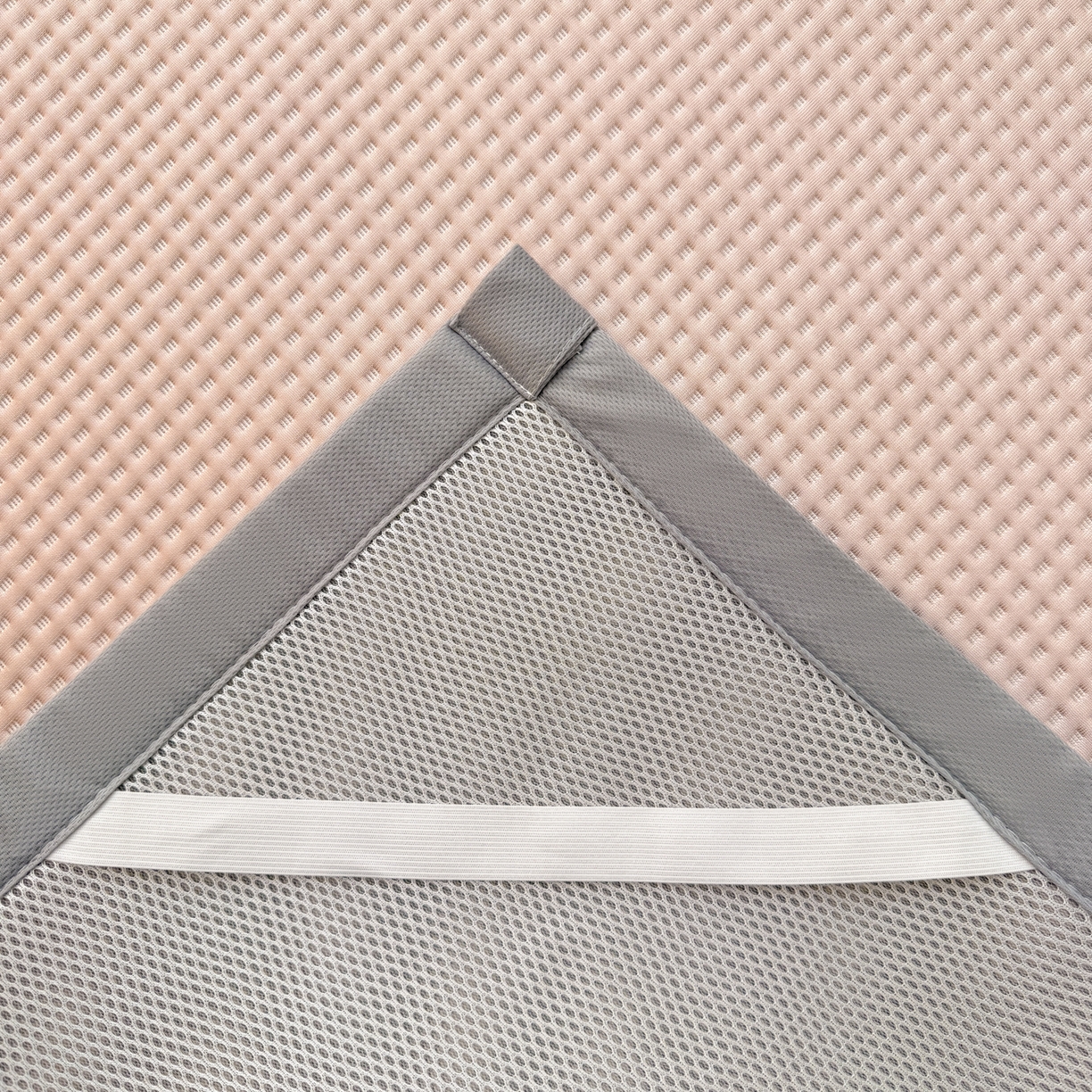 91家纺网 家纺一手货源 找家纺 （总）欧邦 2026新款华夫格小熊系列凉感冰豆豆凉席款