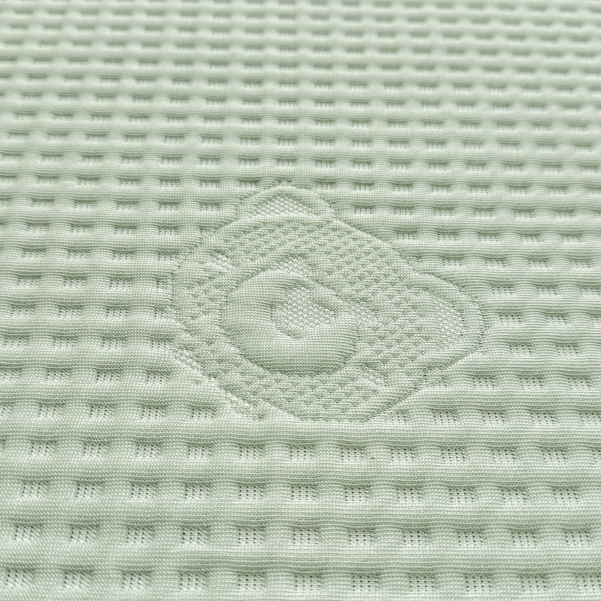 91家纺网 家纺一手货源 找家纺 欧邦 2026新款华夫格小熊系列凉感冰豆豆凉席款 小熊水绿