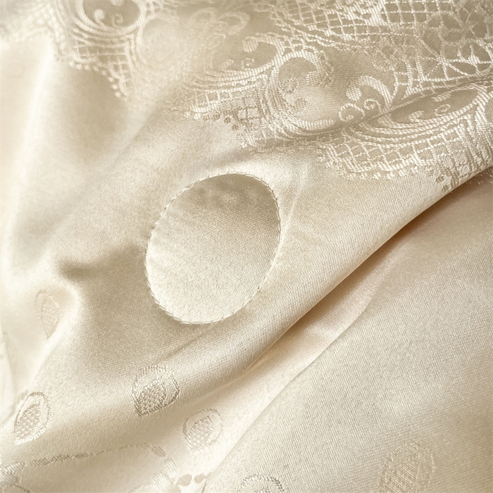 91家纺网 家纺一手货源 找家纺 大麦家纺 2026年高精密锦缎提花夏被四件套 梦网-米黄
