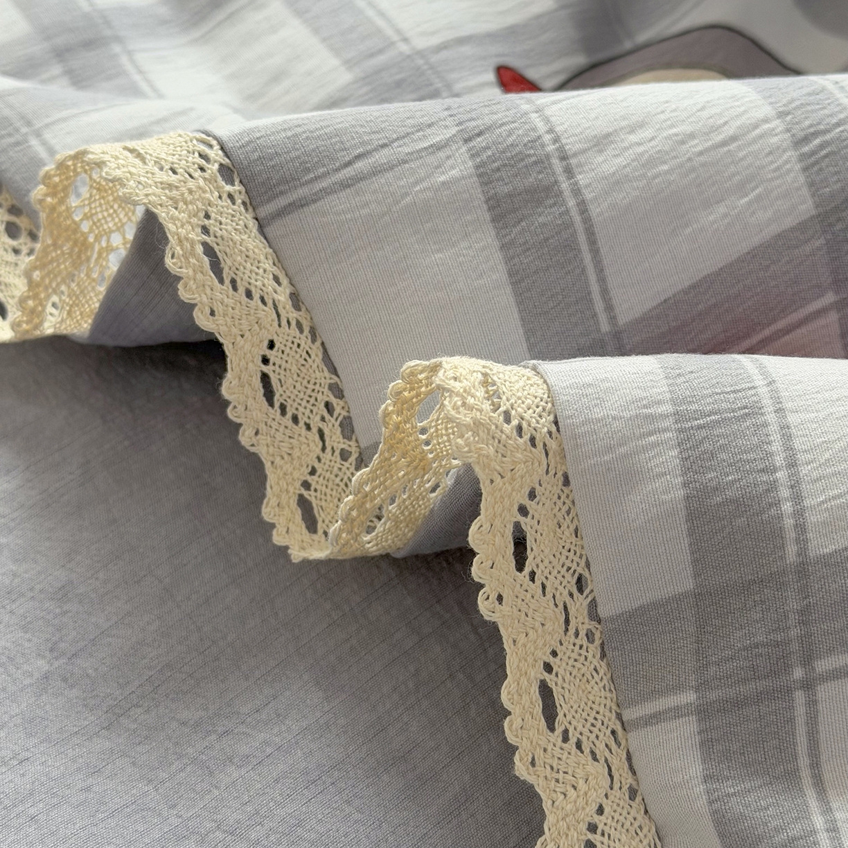 91家纺网 家纺一手货源 找家纺 悠米悠家 2026春夏新款木棉双层纱单夏被夏凉被空调被 萌趣LABUBU