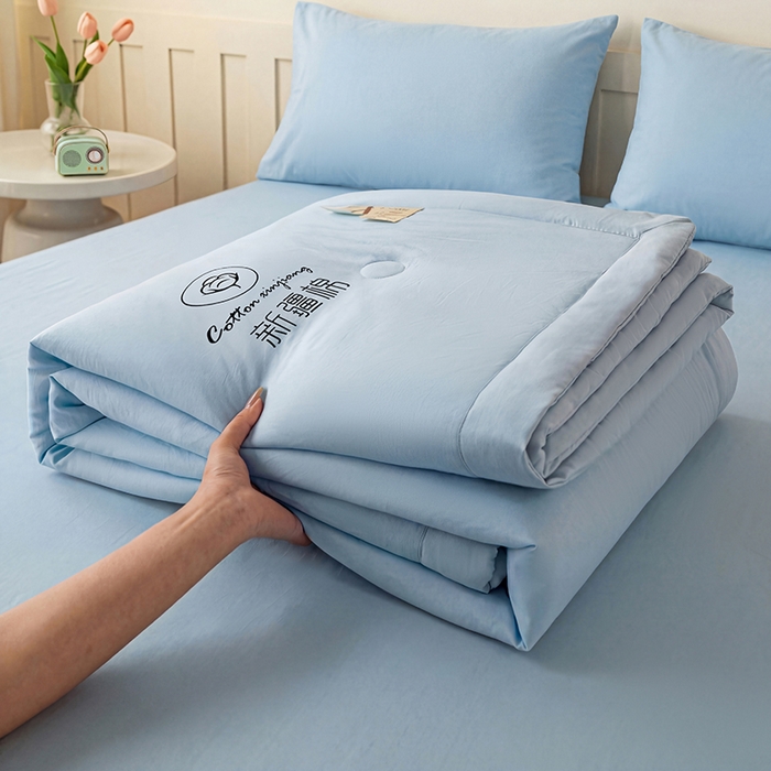 91家纺网 家纺一手货源 找家纺 几禾 2026春夏新款纯色水洗棉双拼夏被新疆棉花被夏凉被空调被被子被芯 纯色-天蓝