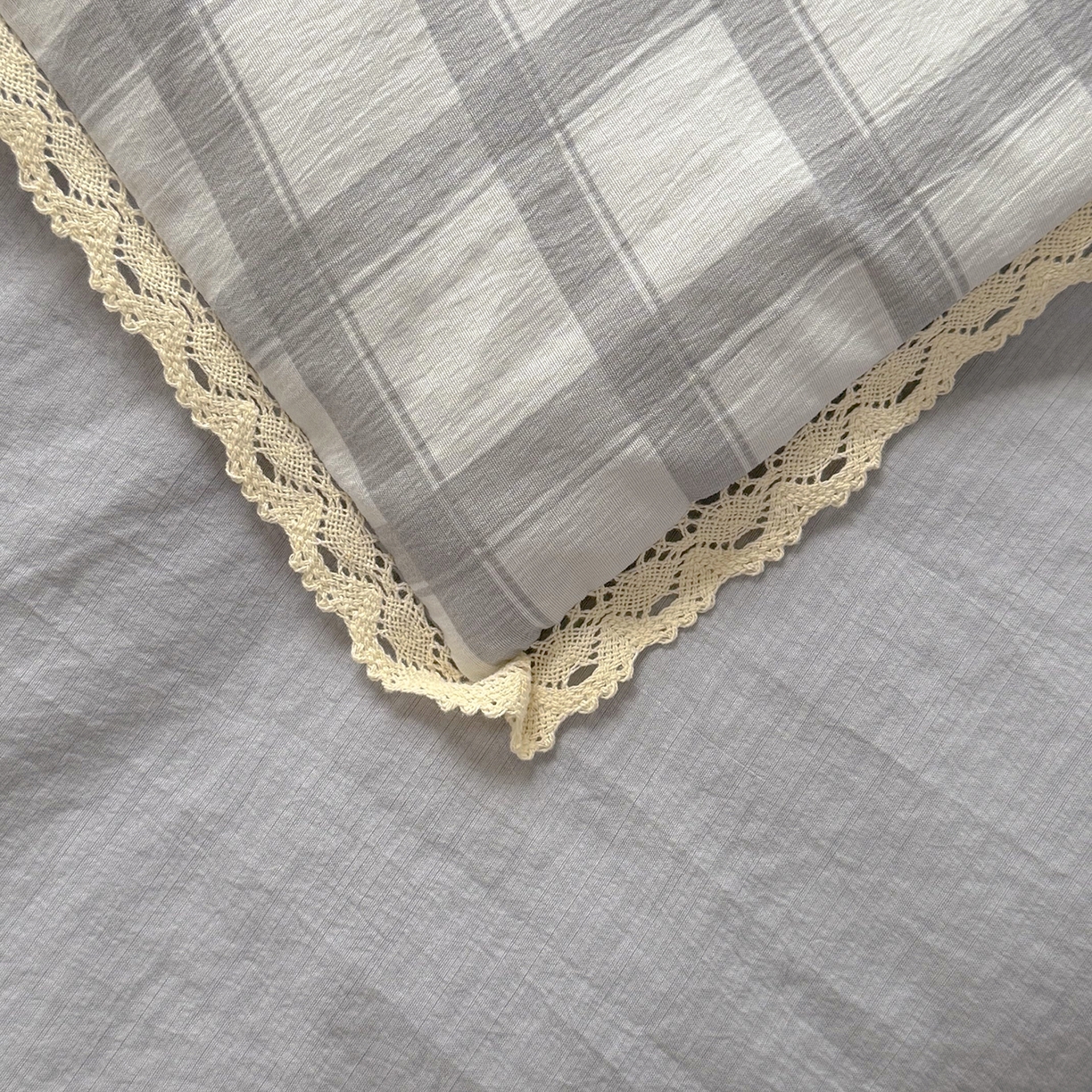 91家纺网 家纺一手货源 找家纺 悠米悠家 2026春夏新款木棉双层纱单夏被夏凉被空调被 萌趣LABUBU