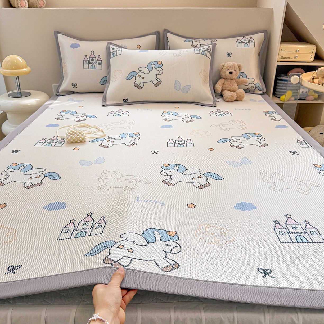 91家纺网 家纺一手货源 找家纺 （总）懒猫家纺 2026春夏新款600D数码印花冰藤凉席席子-床席款