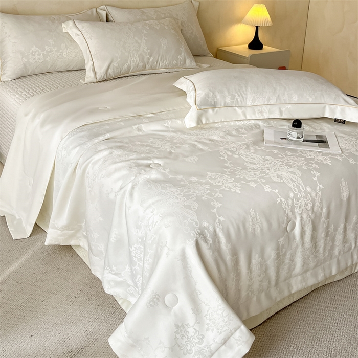 91家纺网 家纺一手货源 找家纺 大麦家纺 2026年高精密锦缎提花夏被四件套 密锁-米白