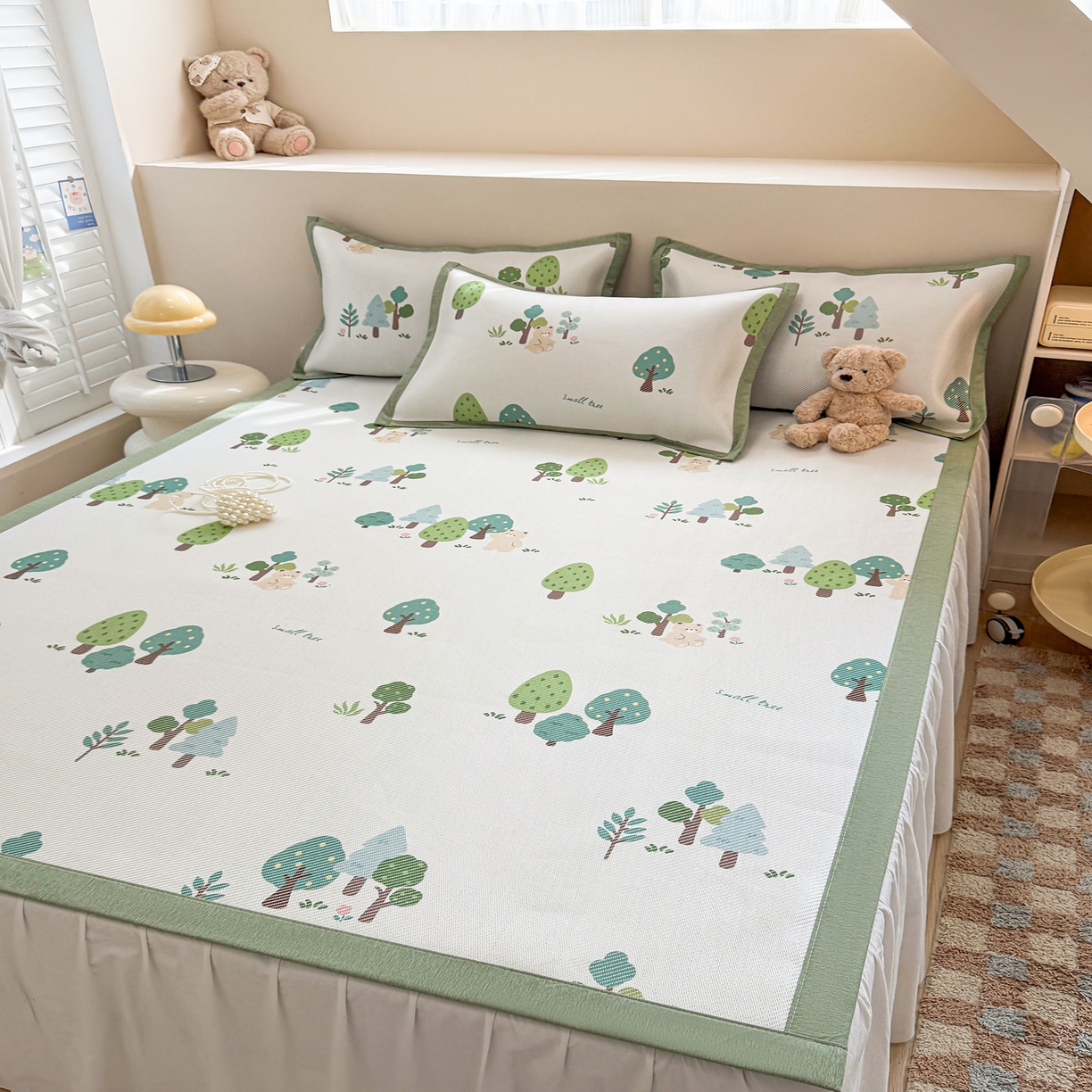 91家纺网 家纺一手货源 找家纺 懒猫家纺 2026春夏新款600D数码印花冰藤凉席席子-床席款 森林小熊