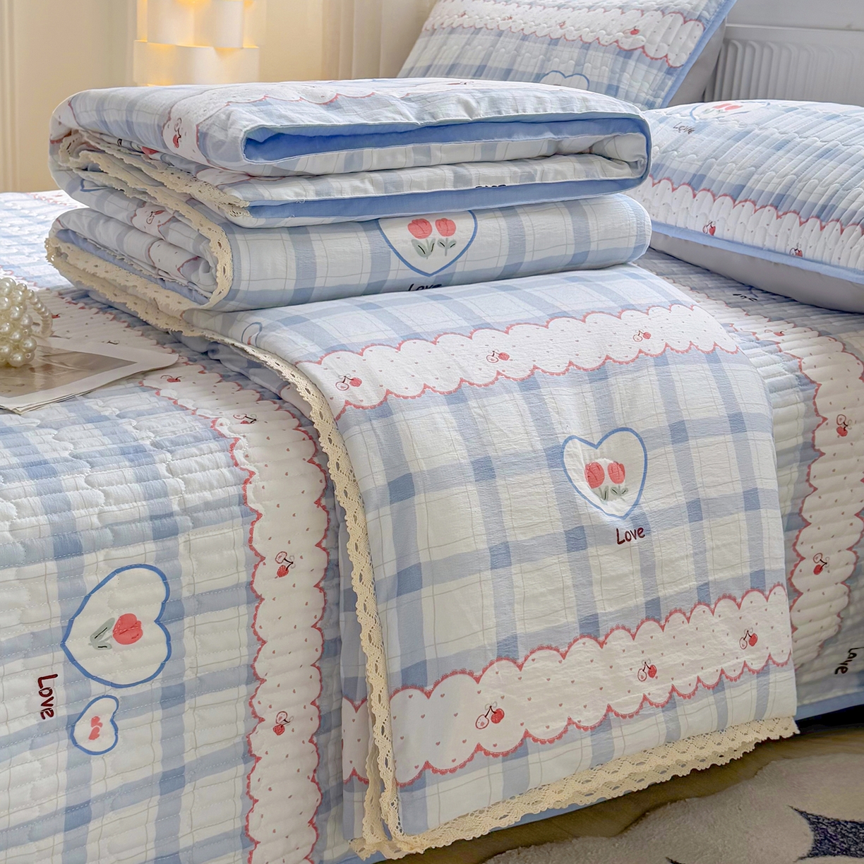 91家纺网 家纺一手货源 找家纺 悠米悠家 2026春夏新款木棉双层纱单夏被夏凉被空调被 告白气球