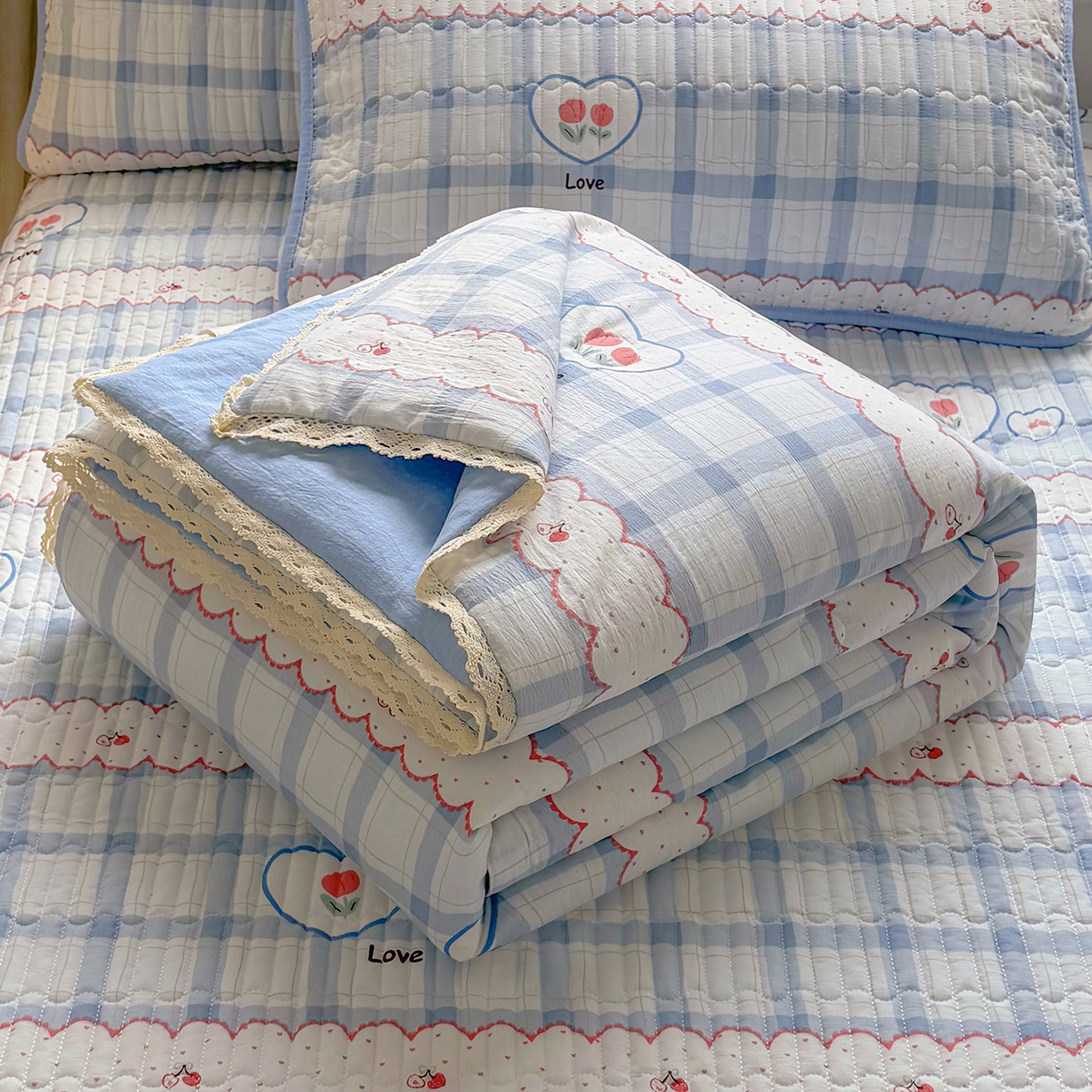 91家纺网 家纺一手货源 找家纺 悠米悠家 2026春夏新款木棉双层纱单夏被夏凉被空调被 告白气球