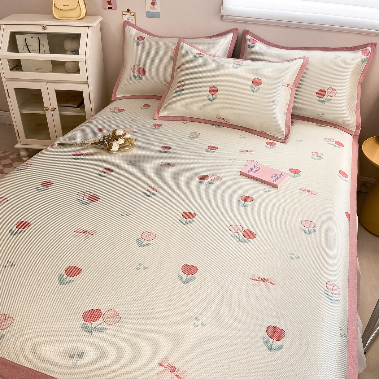 91家纺网 家纺一手货源 找家纺 懒猫家纺 2026春夏新款600D数码印花冰藤凉席席子-床席款 郁金香