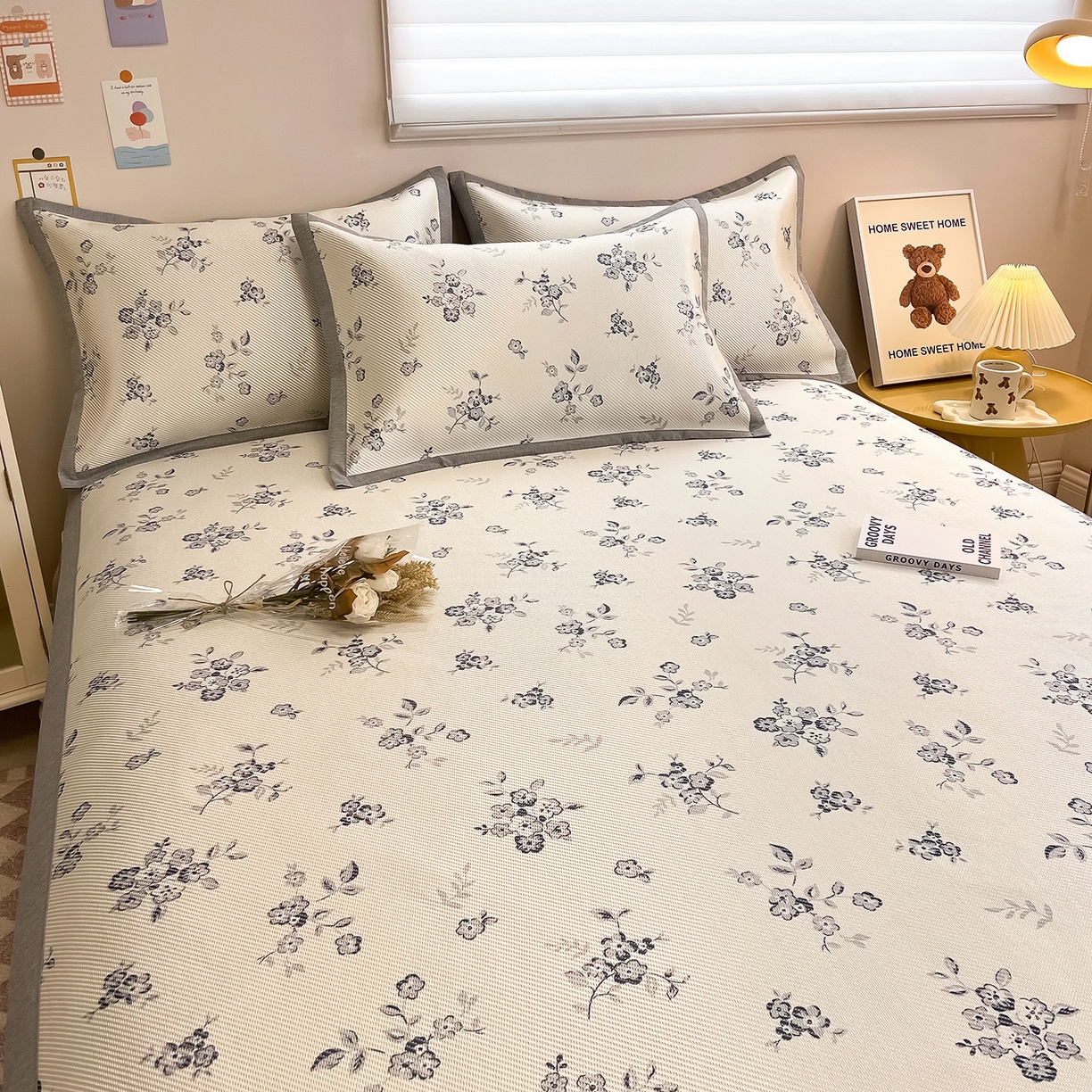 91家纺网 家纺一手货源 找家纺 懒猫家纺 2026春夏新款600D数码印花冰藤凉席席子-床席款 时光清浅