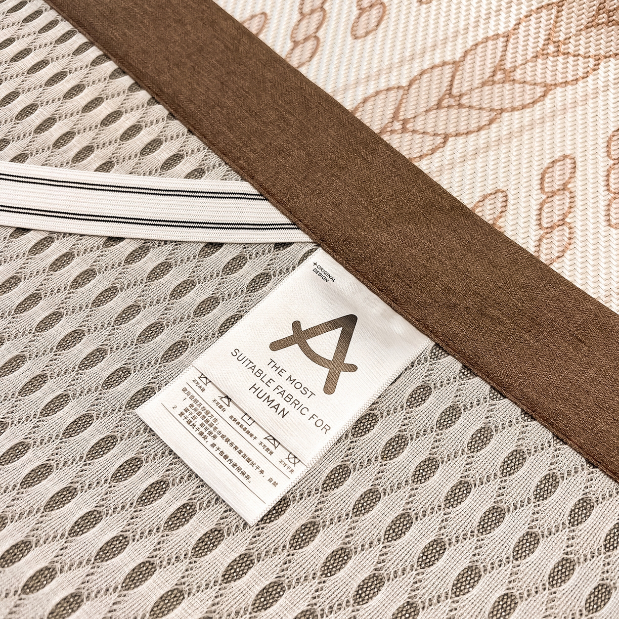 91家纺网 家纺一手货源 找家纺 懒猫家纺 2026春夏新款600D数码印花冰藤凉席席子-床席款 硕果