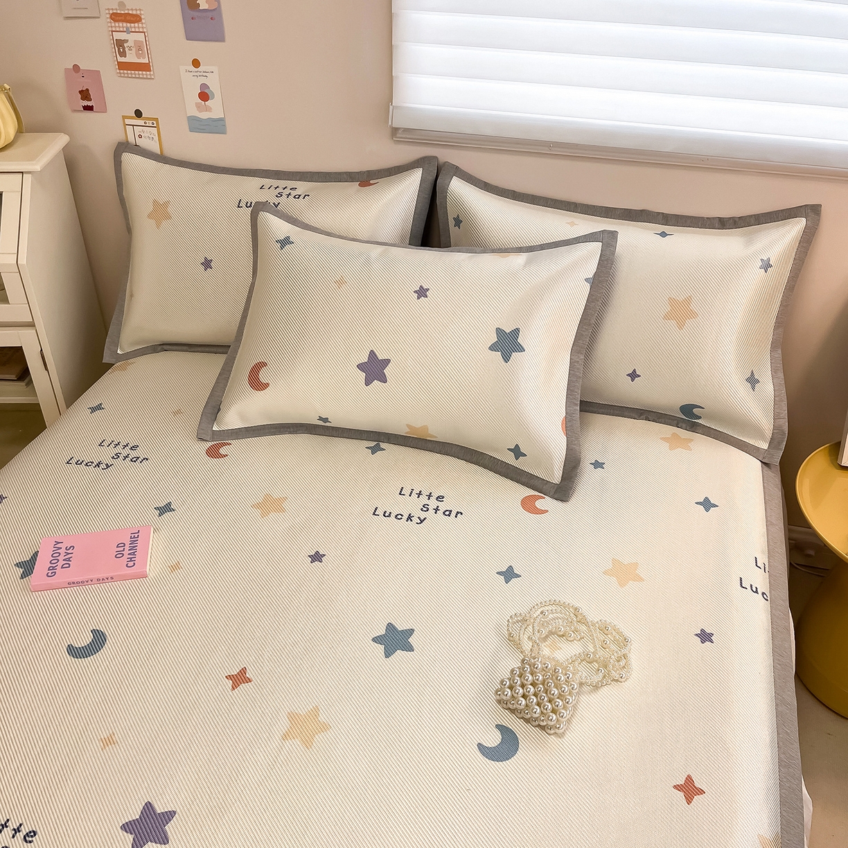 91家纺网 家纺一手货源 找家纺 懒猫家纺 2026春夏新款600D数码印花冰藤凉席席子-床席款 小星愿