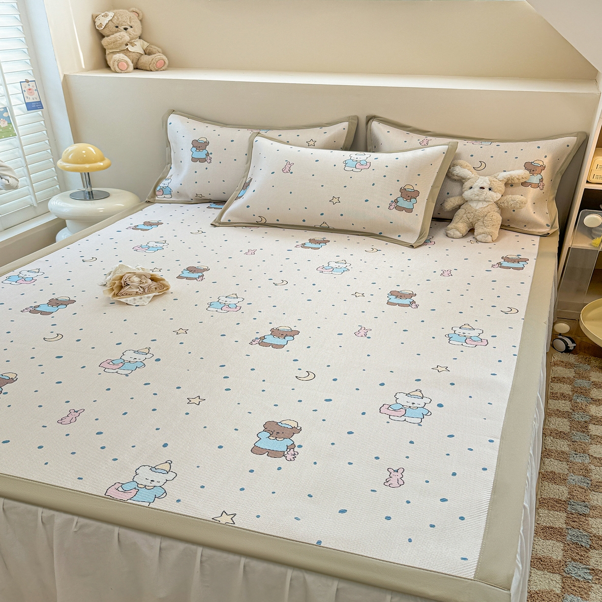 91家纺网 家纺一手货源 找家纺 懒猫家纺 2026春夏新款600D数码印花冰藤凉席席子-床席款 睡意朦胧