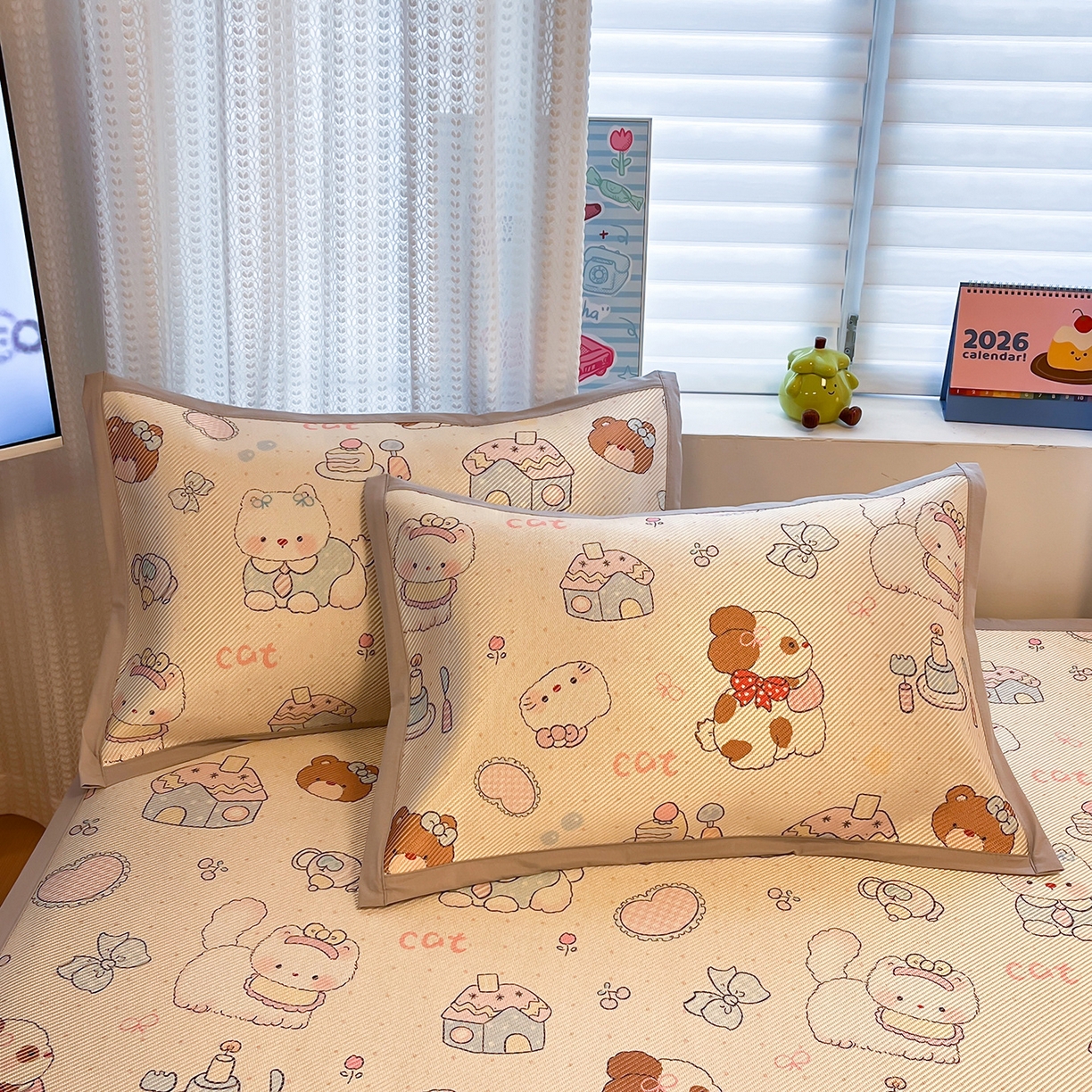 91家纺网 家纺一手货源 找家纺 懒猫家纺 2026春夏新款600D数码印花冰藤凉席席子-床席款 甜品小屋