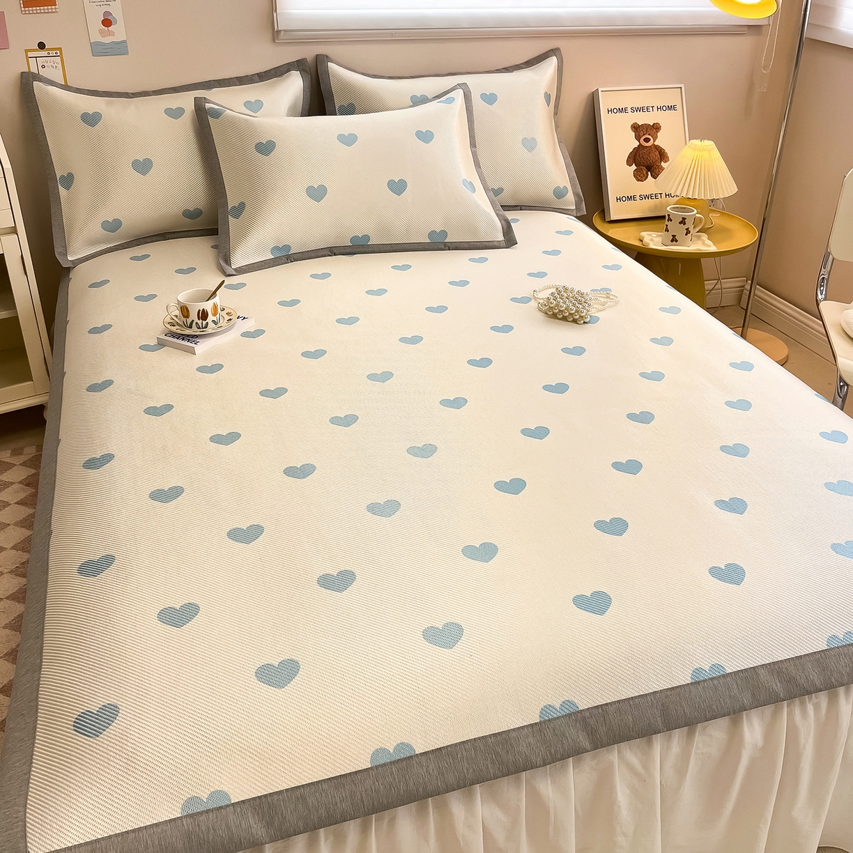 91家纺网 家纺一手货源 找家纺 懒猫家纺 2026春夏新款600D数码印花冰藤凉席席子-床席款 小爱心